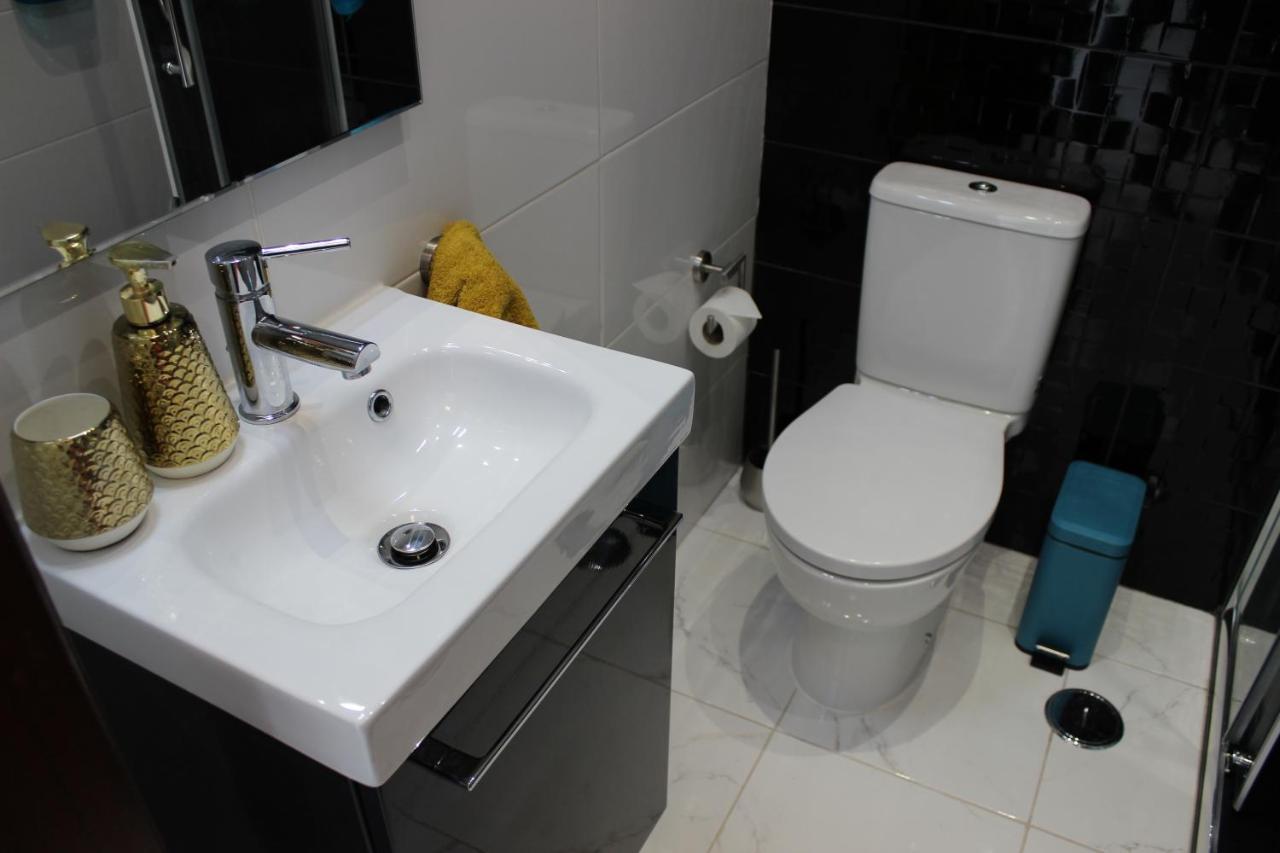 شقة Golden Loft Caparica كوستا دا كاباريكا المظهر الخارجي الصورة